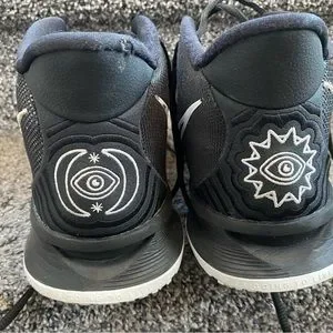 Nike | Shoes | Mens Nike Kyrie 7 Brooklyn Size 2 Basketball  display picture 1